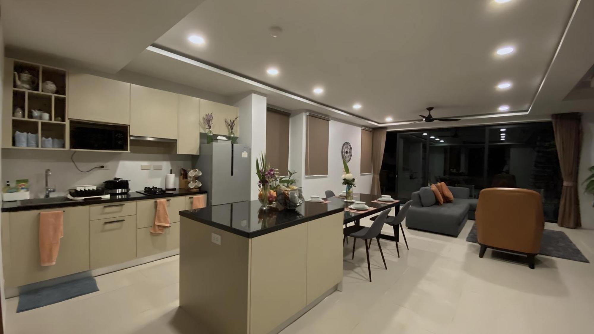 Twin Villas Seaview Kata エクステリア 写真