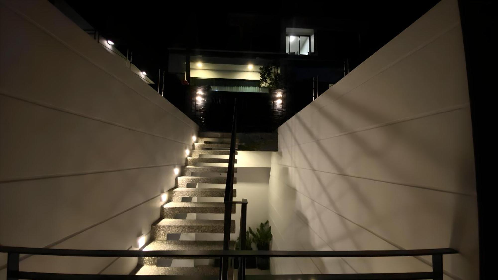 Twin Villas Seaview Kata エクステリア 写真