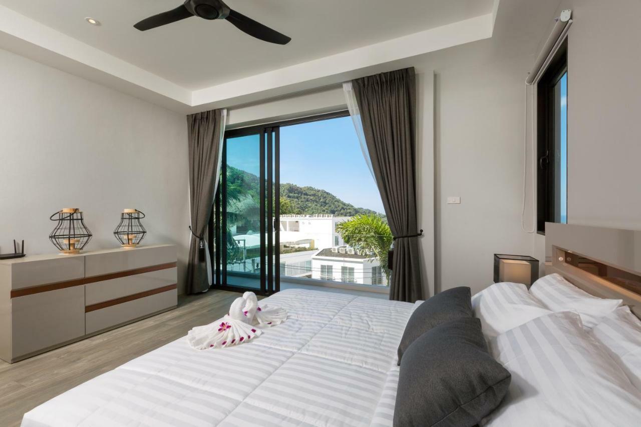 Twin Villas Seaview Kata エクステリア 写真